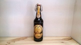 Botella de Cerveza Hirschbräu Doppel-Hirsch