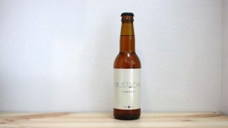 Botella de Cerveza Mustache Blanca de Trigo