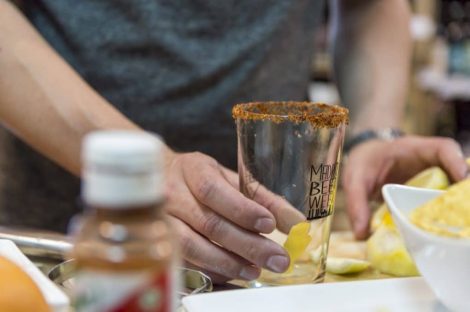 Cuatro cócteles de cerveza