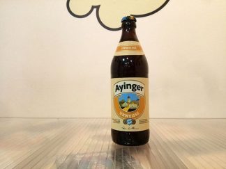 Botella de Cerveza Ayinger Urweisse