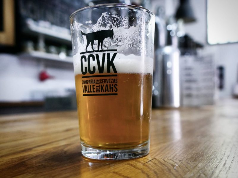 Entrevista a Daniel de Compañía de Cervezas Valle del Kahs para conocer mejor su proyecto de cerveza artesana en Vallecas